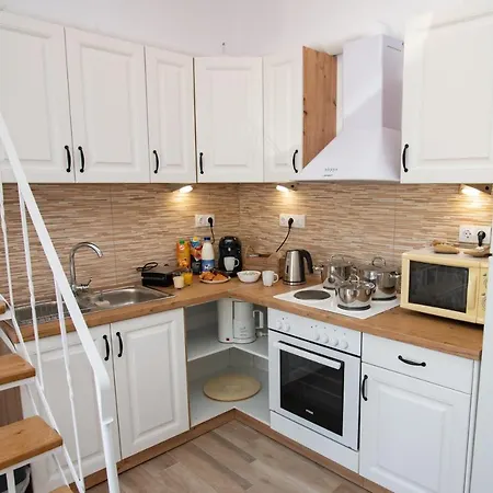 F&i Maisonette * Naxos City