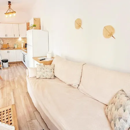 F&i Maisonette Apartment Naxos City